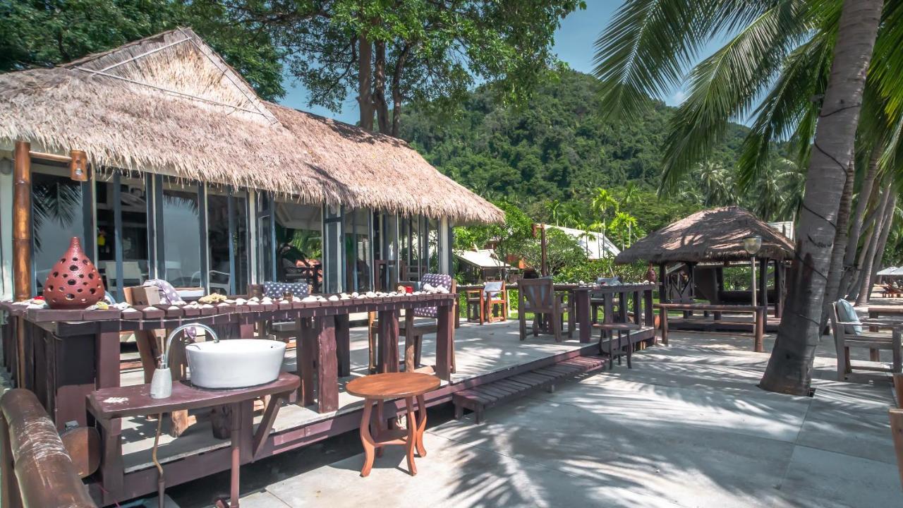 Baan Thong Ching Resort Khanom Kültér fotó