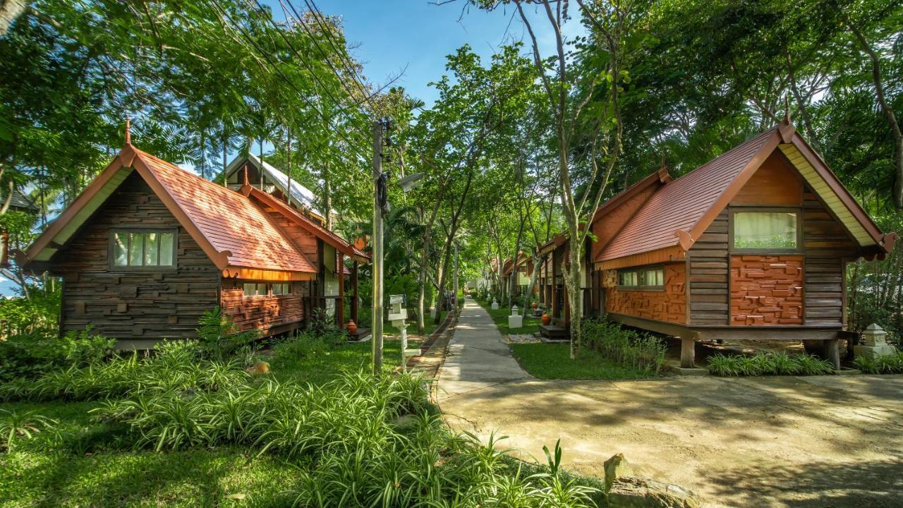 Baan Thong Ching Resort Khanom Kültér fotó