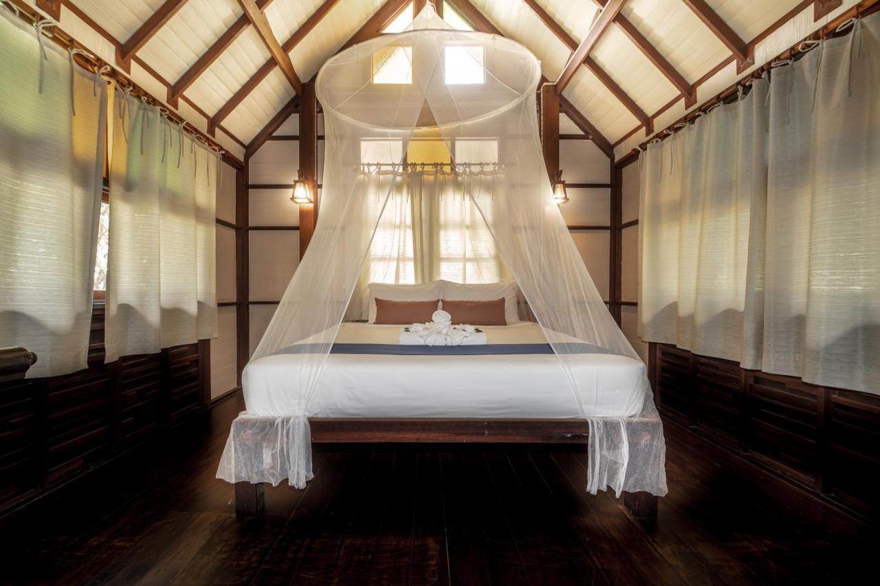Baan Thong Ching Resort Khanom Kültér fotó