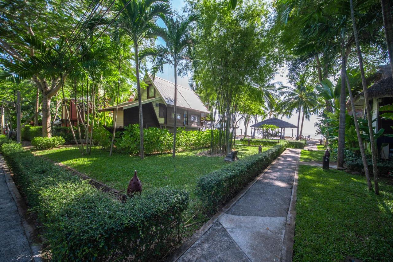 Baan Thong Ching Resort Khanom Kültér fotó